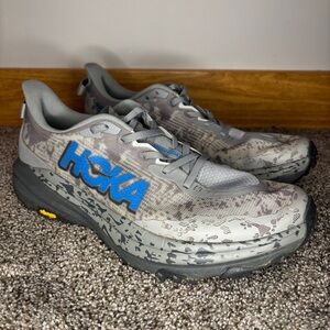 Hoka One One Mens Speedgoat 6 1147830 GCG Gray Running Shoes Sneakers Size 10 D